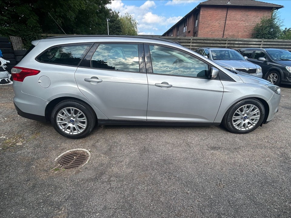 Ford Focus 1,6 TDCi 95 Trend stc. 5d