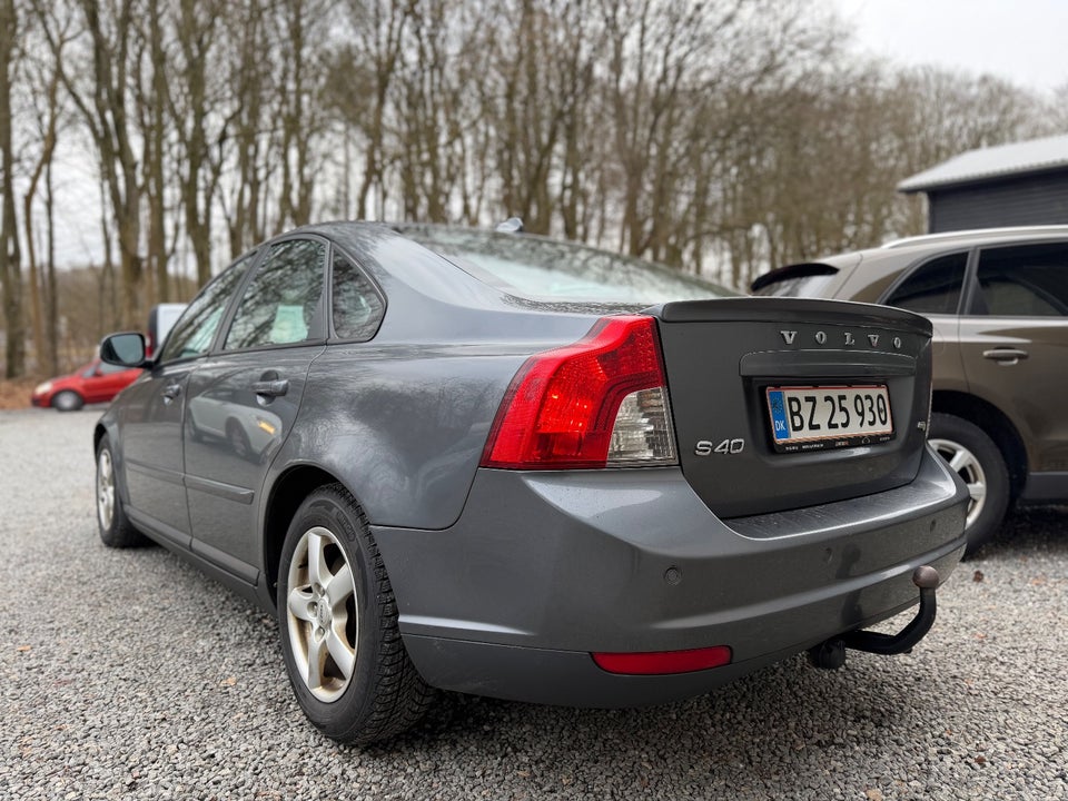 Volvo S40 1,6 D DRIVe 4d