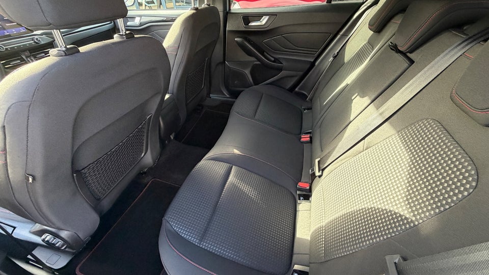 Ford Focus 1,0 EcoBoost ST-Line X aut. 5d