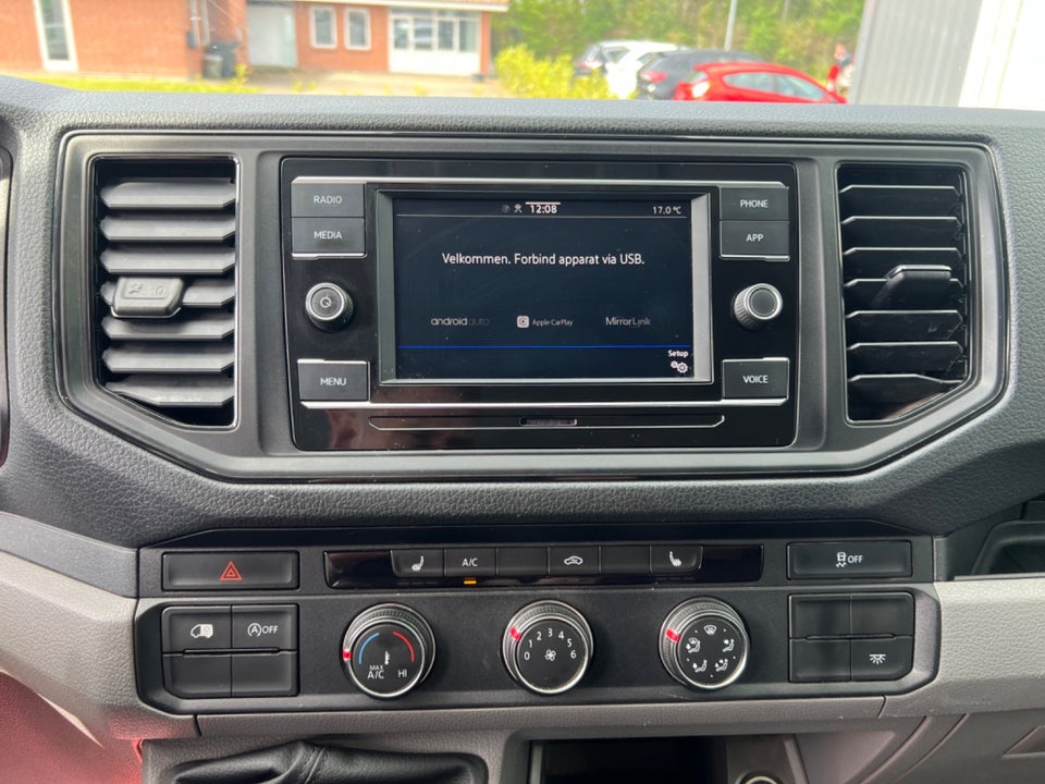 VW Crafter 35 2,0 TDi 140 Kassevogn L3H2