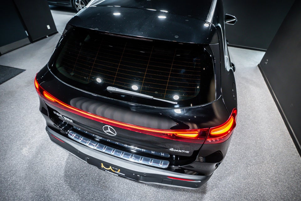 Mercedes EQA350 AMG Advance 4Matic 5d
