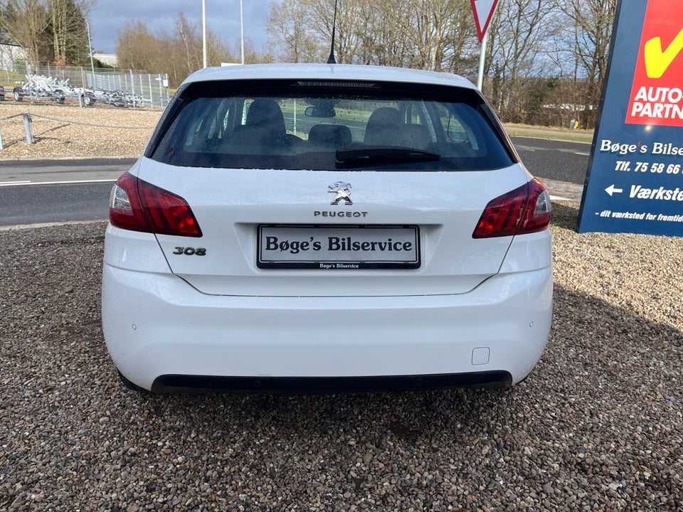 Peugeot 308 1,6 BlueHDi 120 Active 5d