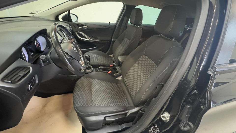 Opel Astra 1,0 T 105 Enjoy Sports Tourer 5d