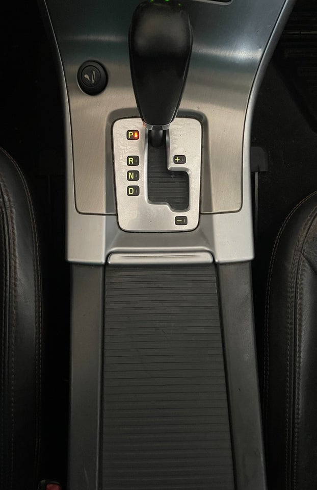 Volvo XC60 2,4 D5 163 Summun aut. AWD Van 5d