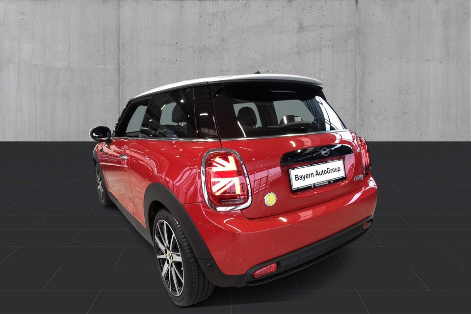 MINI Cooper SE Classic Trim 3d