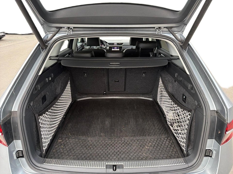 Skoda Superb 2,0 TSi 190 Business Executive Combi DSG 5d