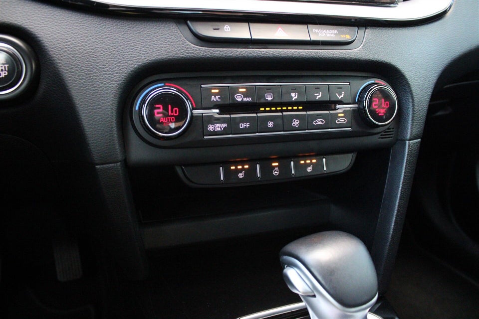 Kia XCeed 1,6 PHEV Prestige DCT 5d