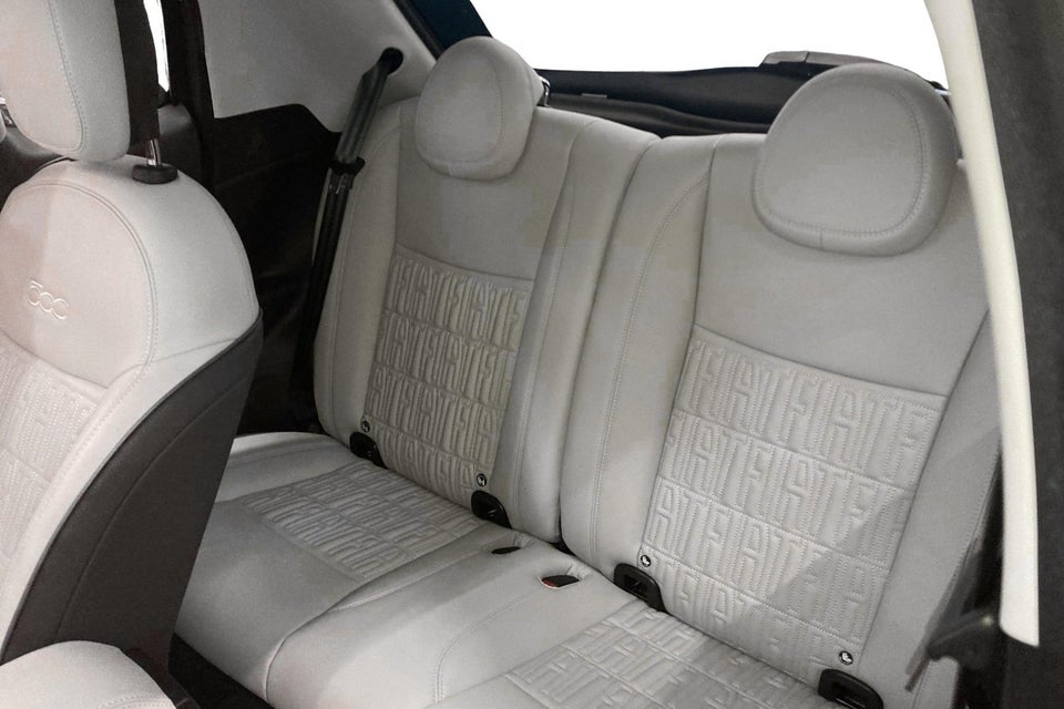 Fiat 500e 42 la Prima by Bocelli 3d