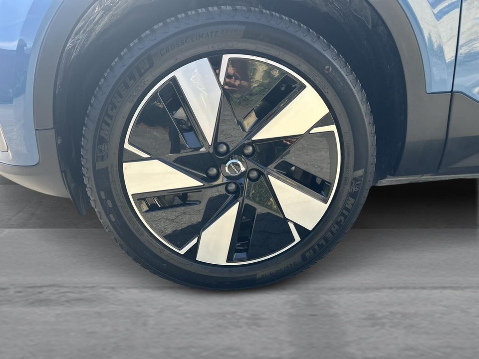Volvo XC40 ReCharge Twin Plus 5d