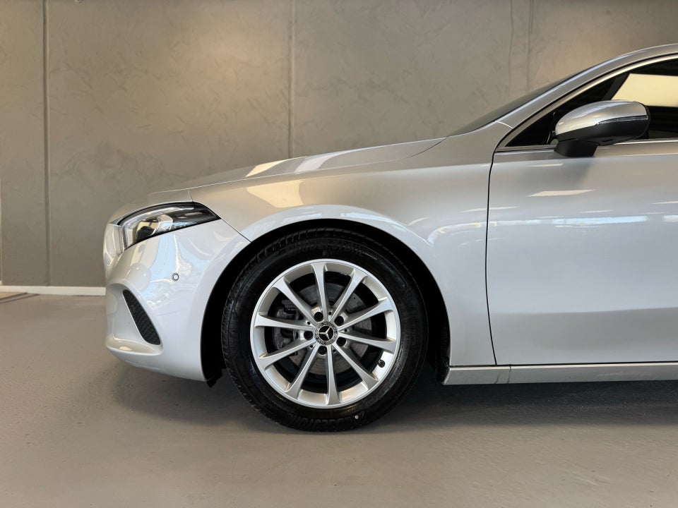 Mercedes A200 1,3 Progressive Line aut. 5d