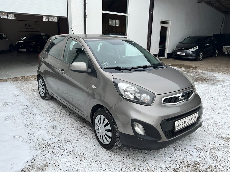 Kia Picanto 1,0 World Cup Eco Clim 5d