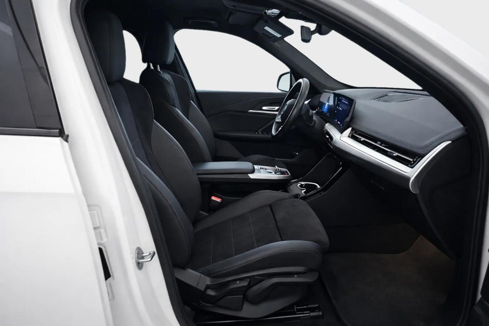 BMW iX1 eDrive20 M-Sport 5d