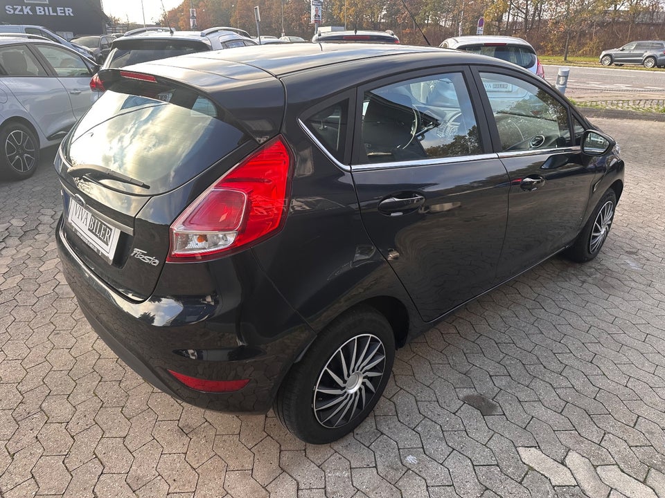 Ford Fiesta 1,0 SCTi 100 Titanium 5d