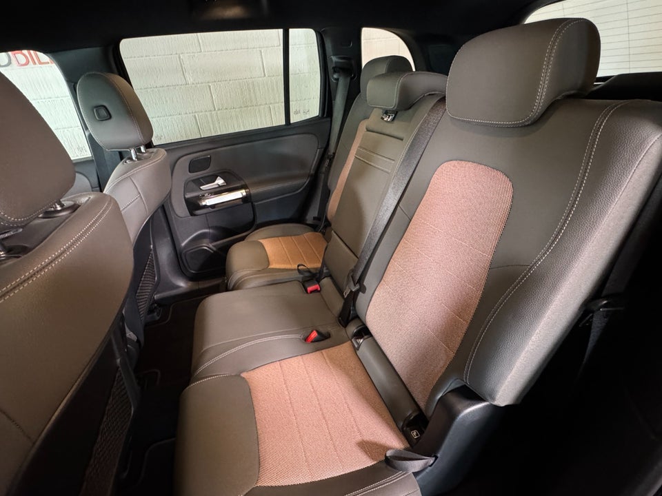 Mercedes EQB300 Electric Art 4Matic 5d