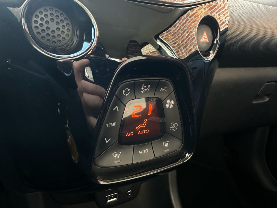 Citroën C1 1,0 VTi Triumph 5d