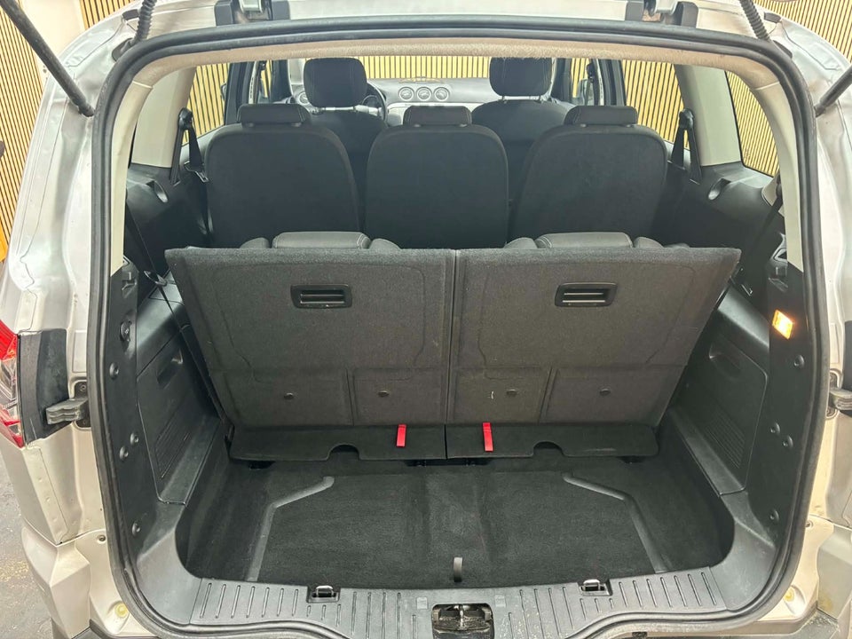 Ford S-MAX 2,0 TDCi 140 Titanium aut. 5d