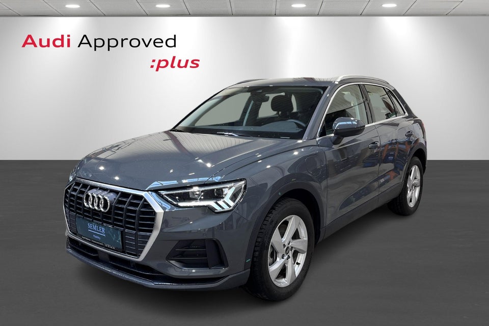 Audi Q3 45 TFSi e Attitude+ S-tr. 5d