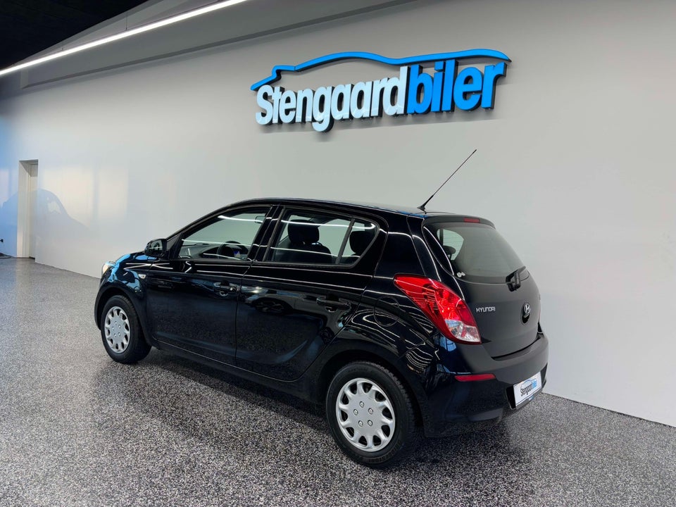 Hyundai i20 1,25 Classic Go! 5d