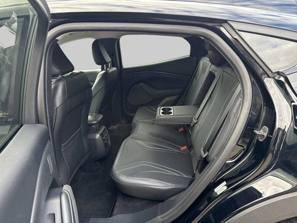 Ford Mustang Mach-E 75 Standard Range 5d
