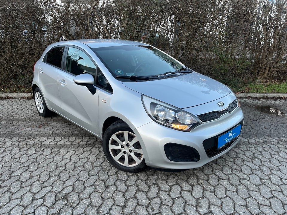 Kia Rio 1,2 CVVT Premium 5d