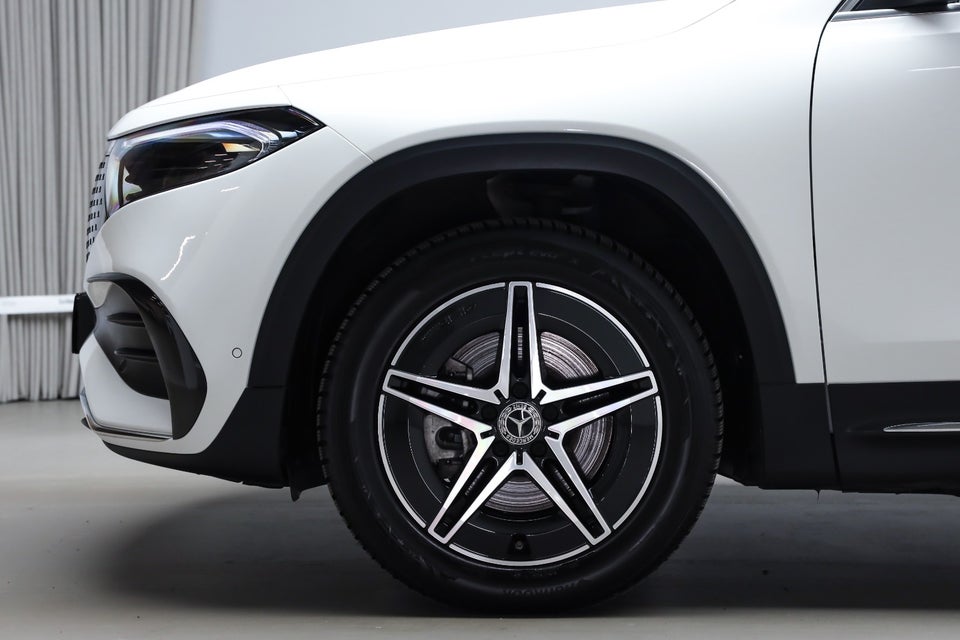 Mercedes EQB250+ AMG Advance 5d