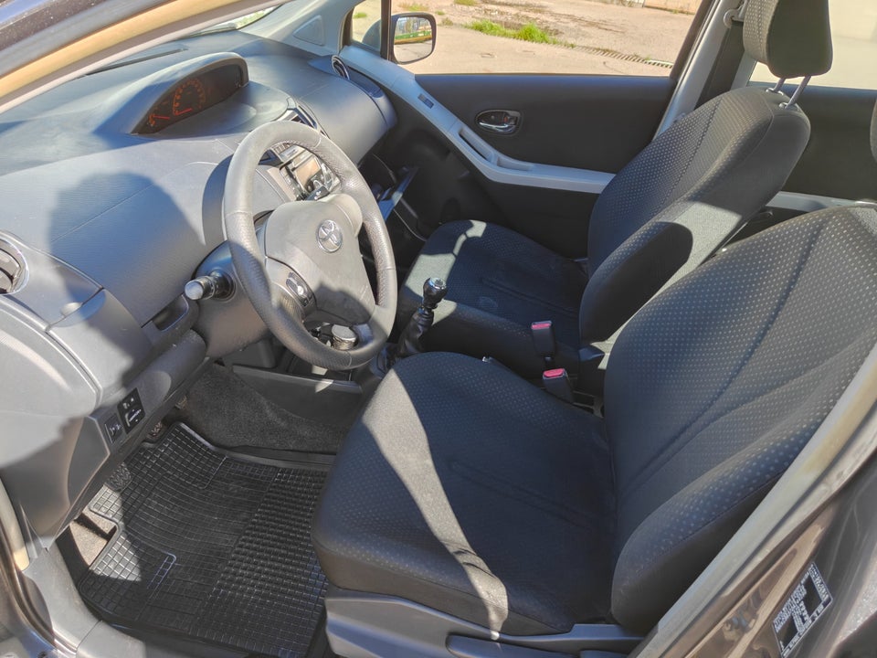 Toyota Yaris 1,4 D-4D T4 5d
