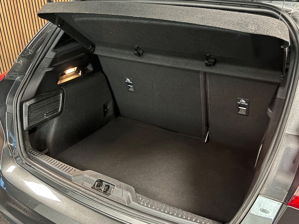 Ford Focus 1,0 EcoBoost ST-Line 5d