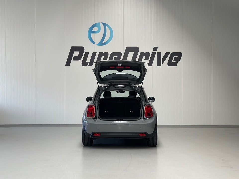 MINI Cooper SE Camden Edition 3d