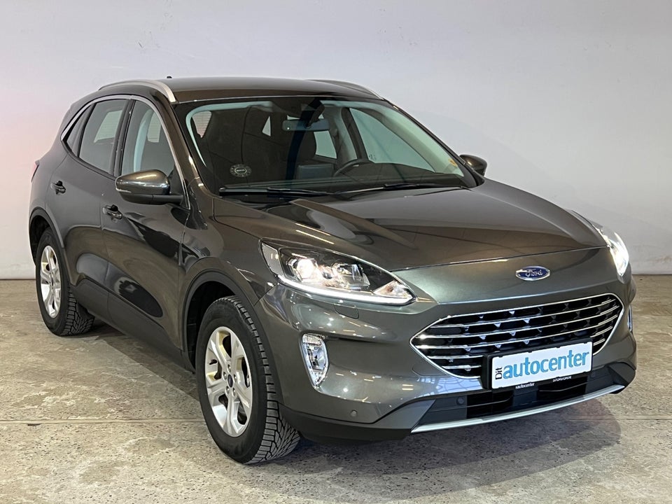 Ford Kuga 2,5 PHEV Titanium CVT 5d
