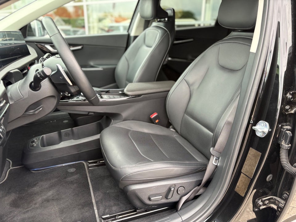 Kia EV6 77 Long Range Upgrade 5d