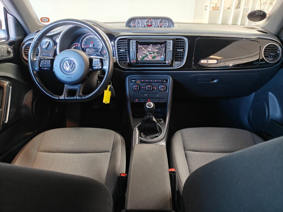 VW The Beetle 1,2 TSi 105 Design 2d