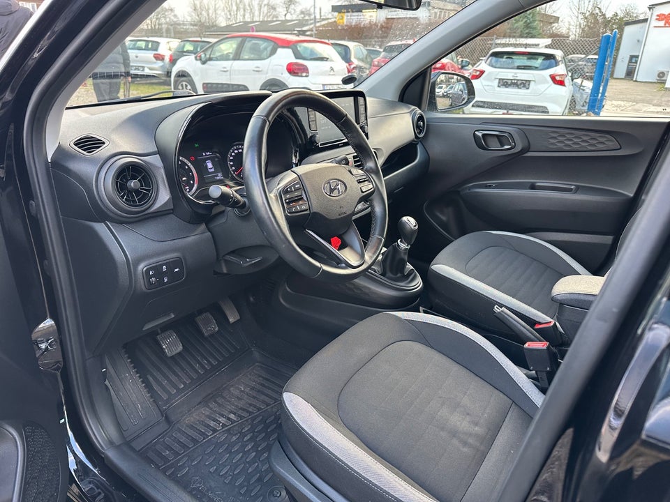 Hyundai i10 1,0 MPi Essential Komfort 5d