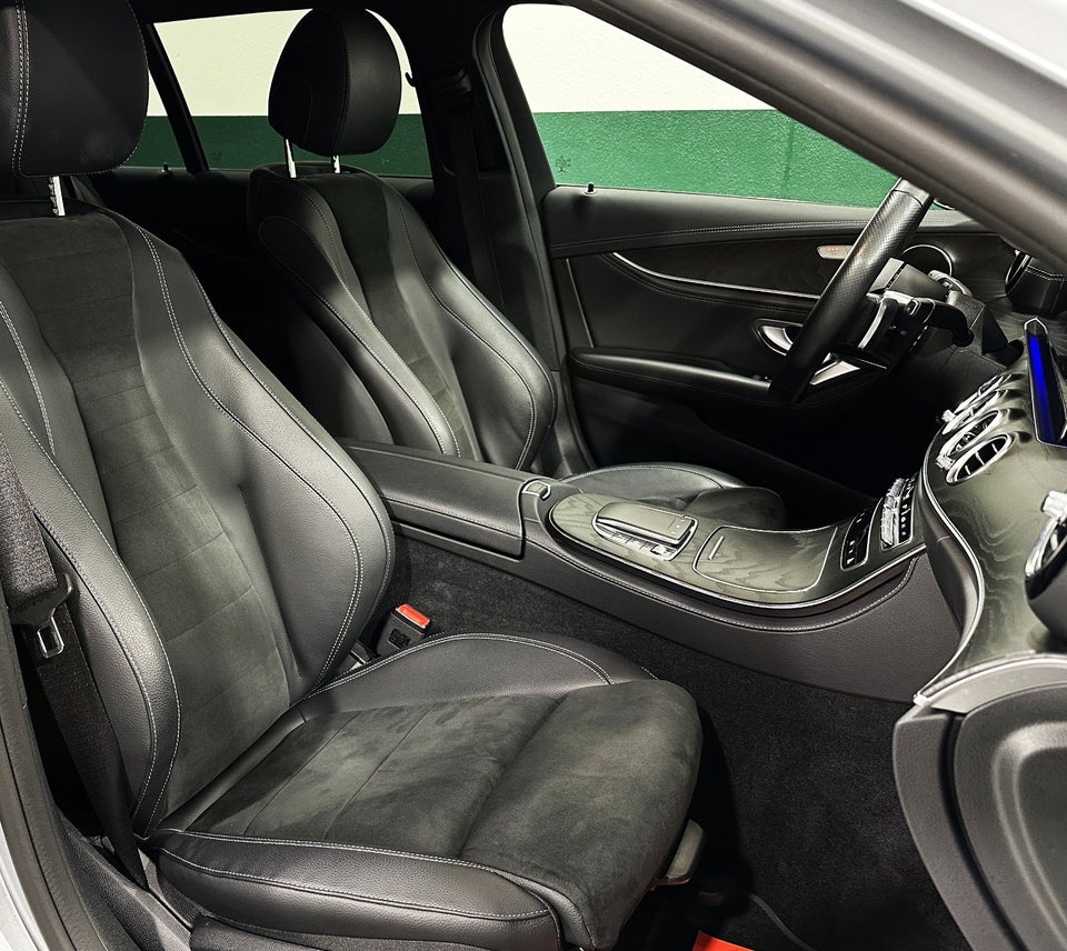 Mercedes E300 de 2,0 AMG Line stc. aut. 5d