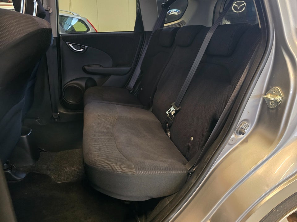 Honda Jazz 1,3 Hybrid Comfort CVT 5d