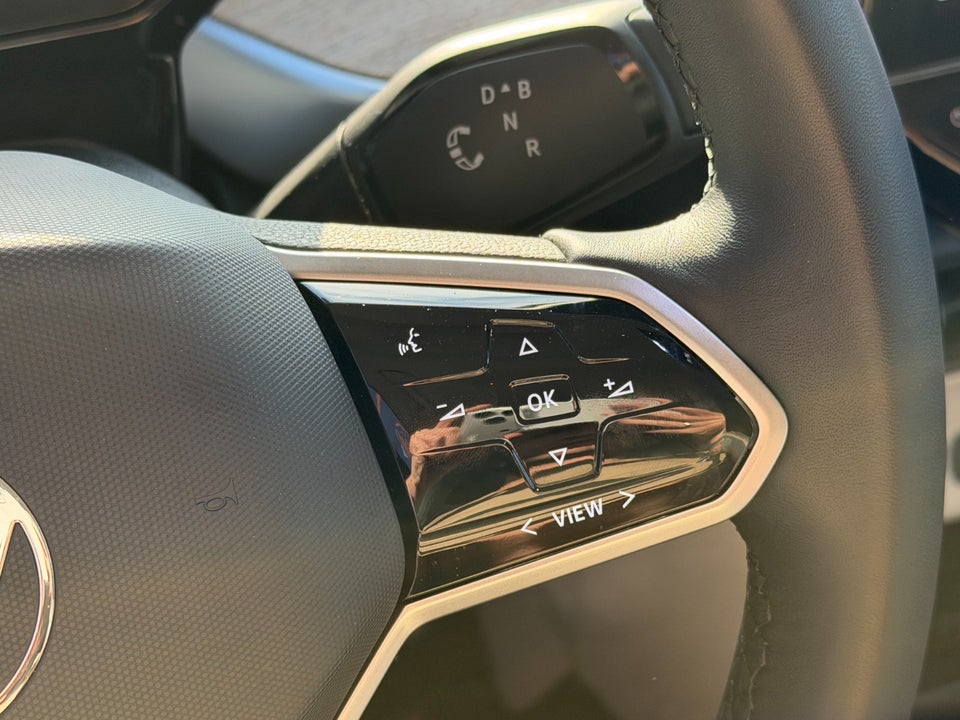 VW ID.Buzz 77 Pro SWB 5d