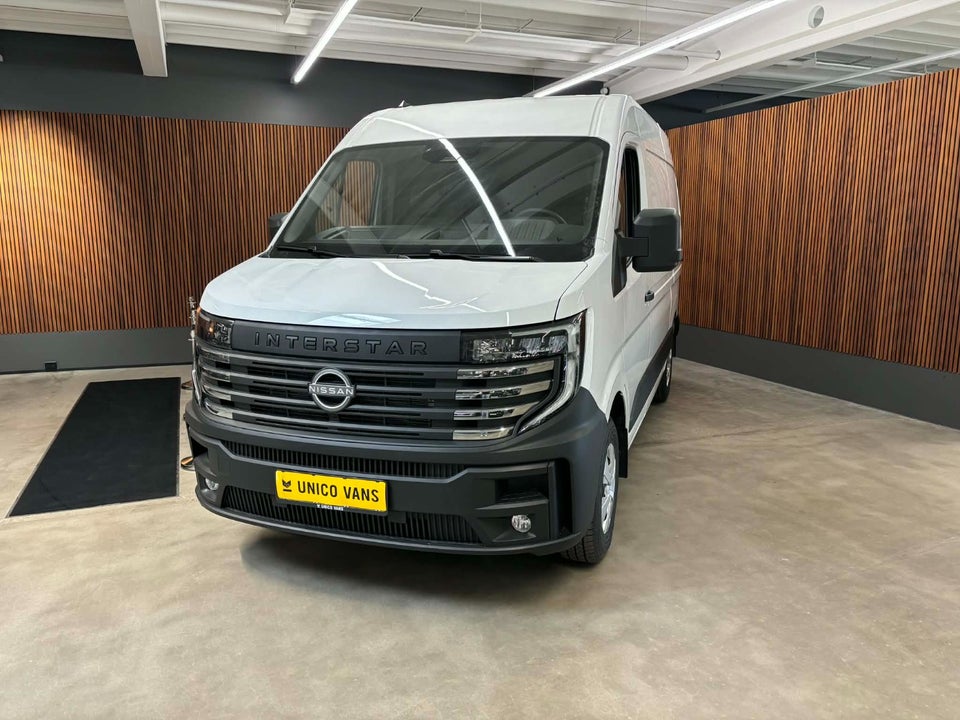 Nissan Interstar 2,0 dCi 150 L2H2 N-Connecta Van