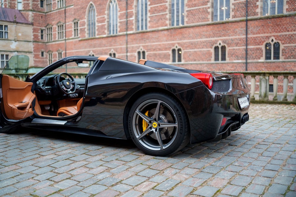 Ferrari 458 4,5 Spider DCT 2d