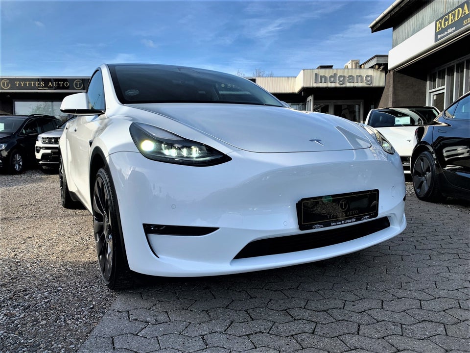 Tesla Model Y Performance AWD 5d