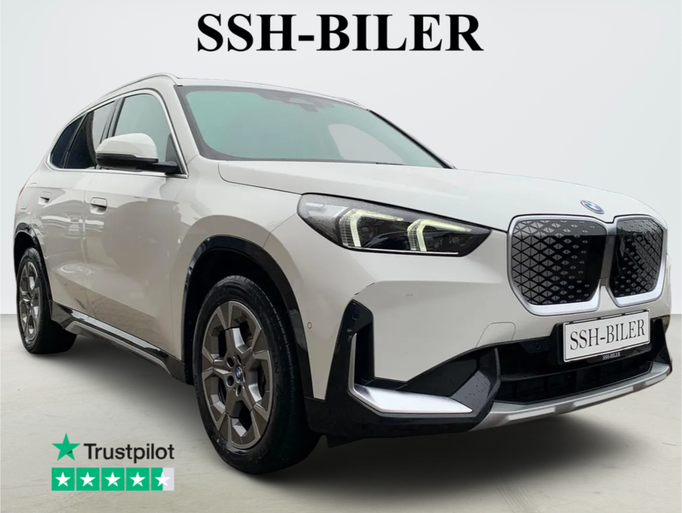 BMW iX1 eDrive20 X-Line 5d