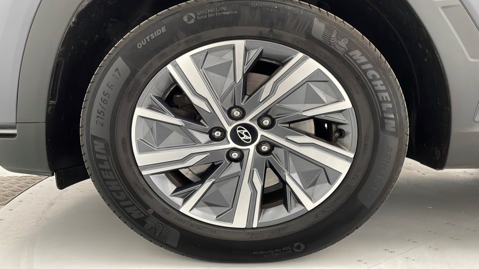 Hyundai Tucson 1,6 T-GDi mHEV Essential DCT 5d