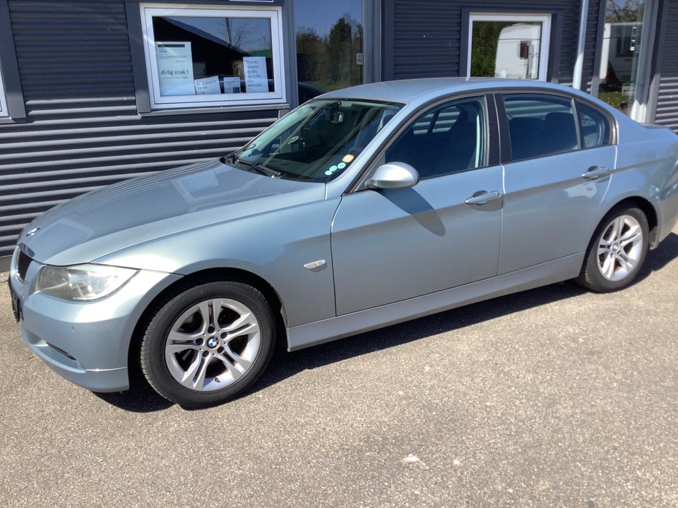 BMW 318i 2,0 4d