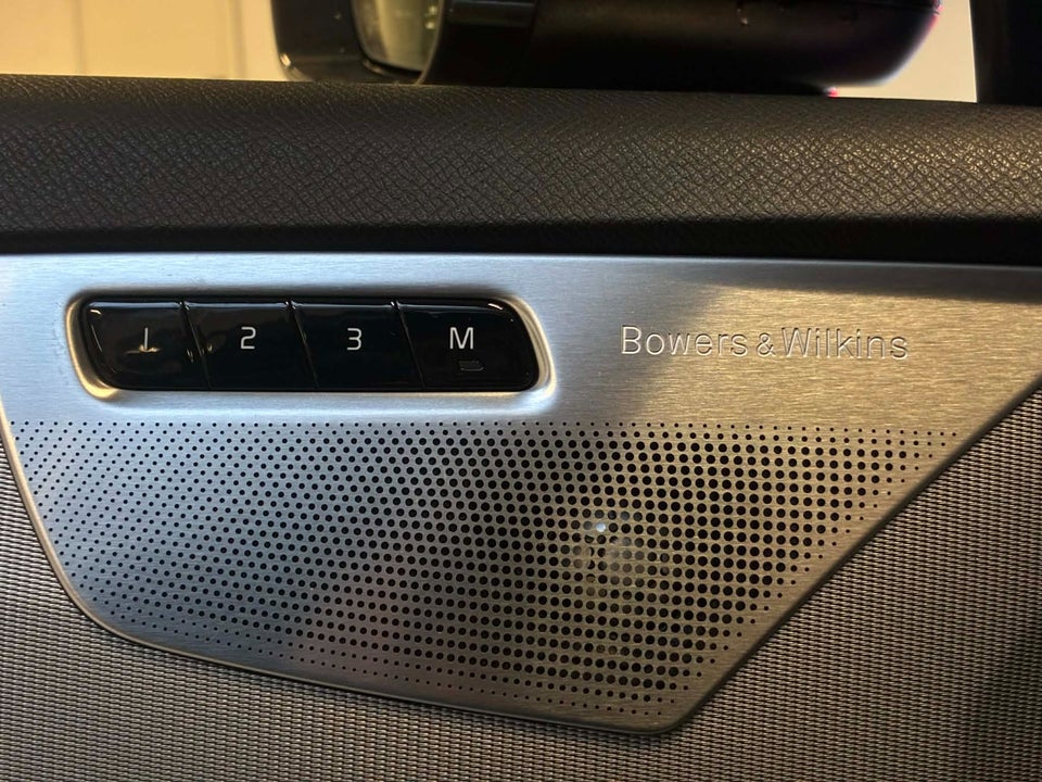 Volvo XC90 2,0 T8 407 Inscription aut. AWD 7prs 5d