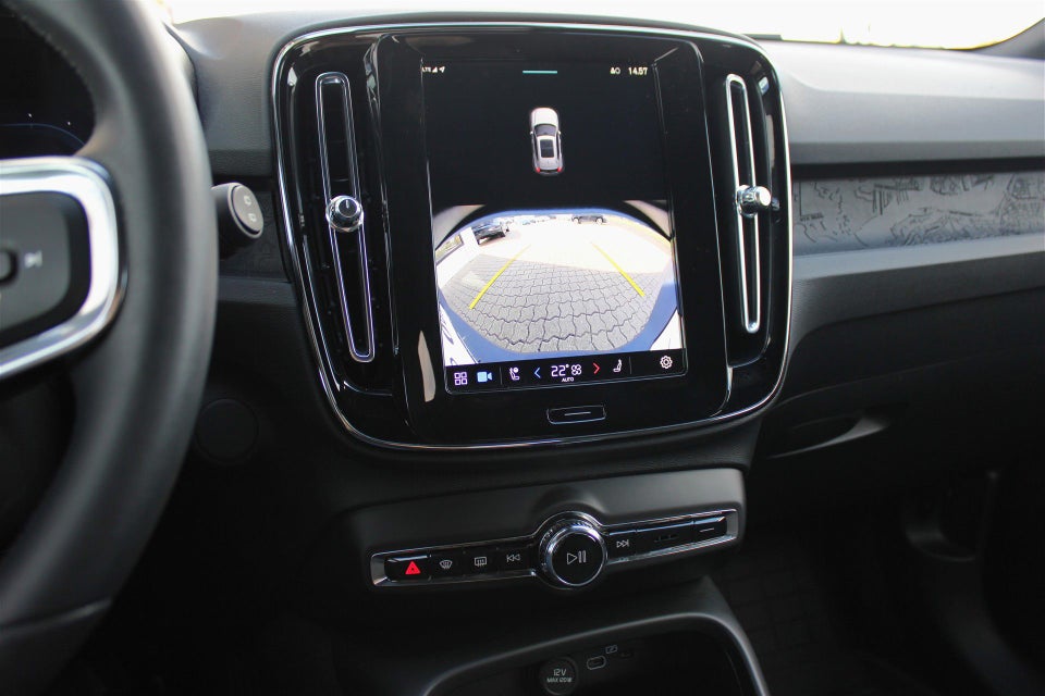 Volvo XC40 ReCharge Twin Plus 5d