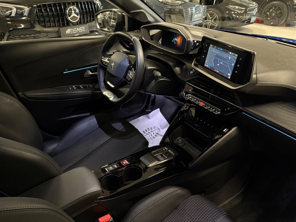 Peugeot e-208 50 GT 5d