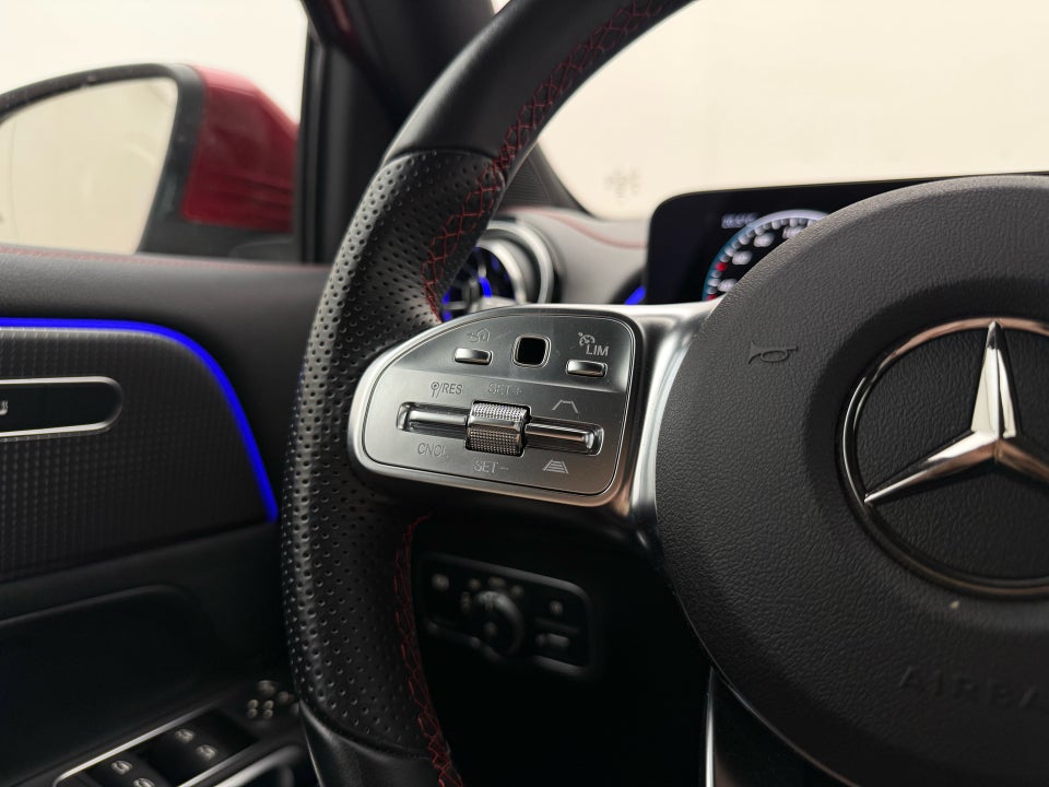 Mercedes EQB300 AMG Line 4Matic 7prs 5d