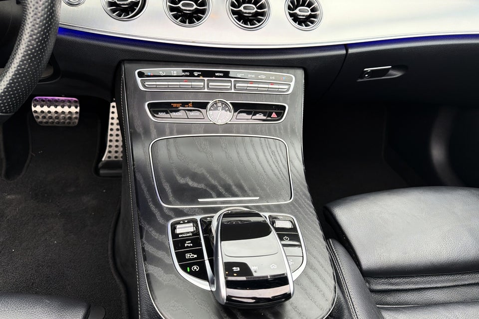 Mercedes E220 d 2,0 AMG Line Cabriolet aut. 2d