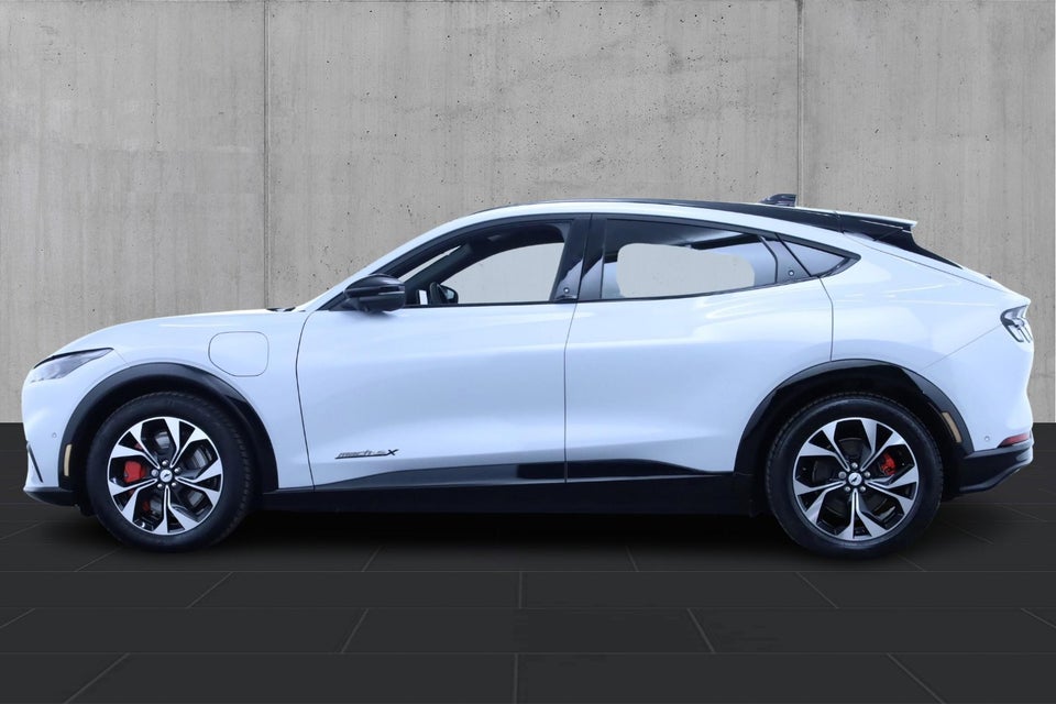 Ford Mustang Mach-E 91 Premium Extended Range AWD 5d