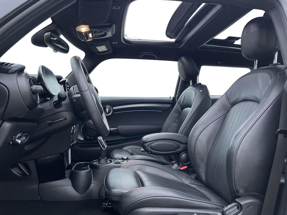 MINI Cooper SE Younique Trim 3d