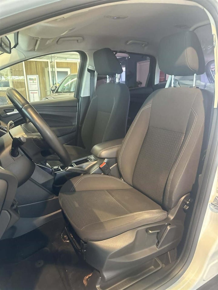 Ford C-MAX 1,5 TDCi 120 Business Van 5d