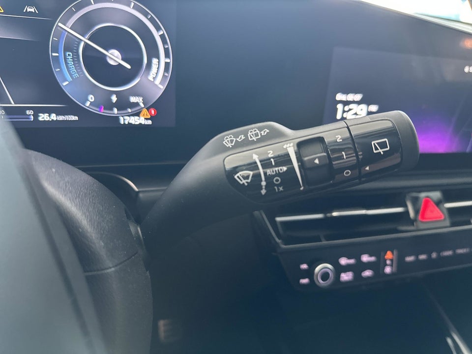 Kia Niro 64 EV Upgrade 5d